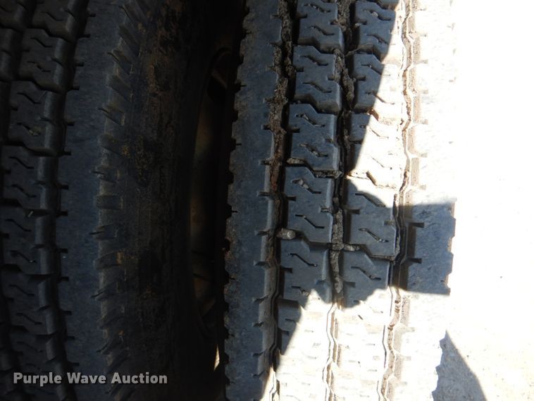 image for item DI2453 1995 Mack CH dump truck