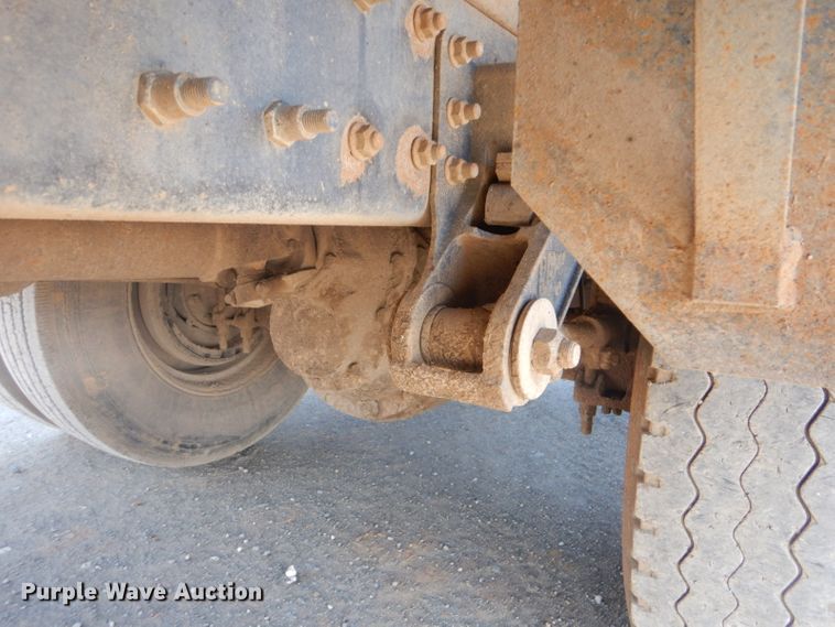 image for item DI2453 1995 Mack CH dump truck