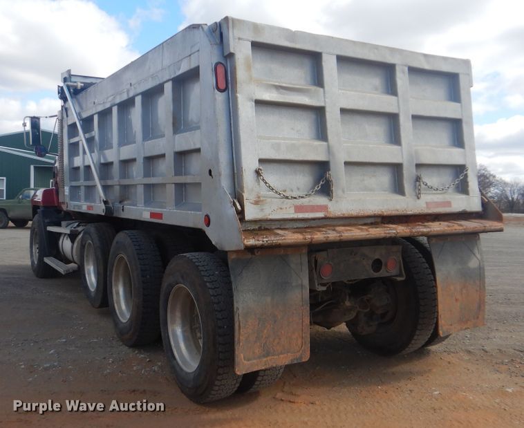 image for item DI2454 1998 Mack CL dump truck
