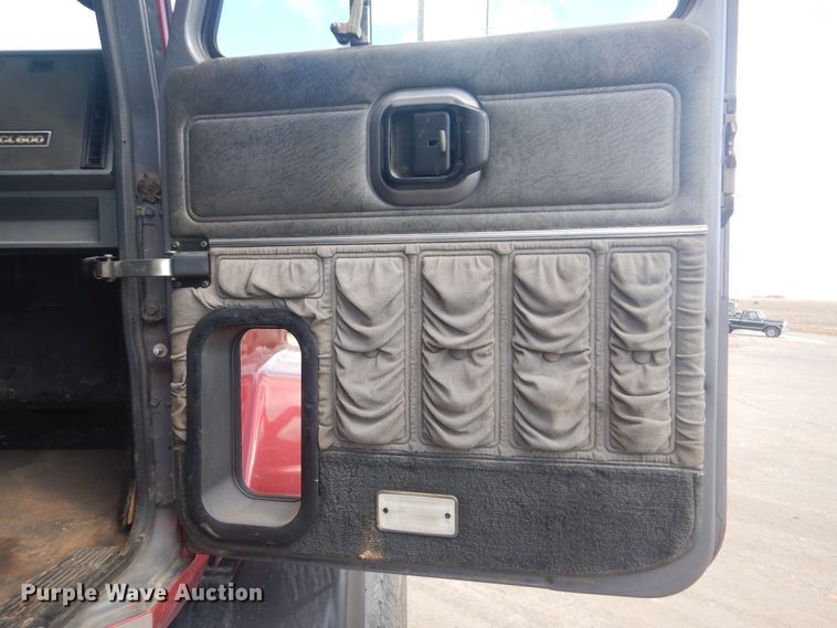 image for item DI2454 1998 Mack CL dump truck