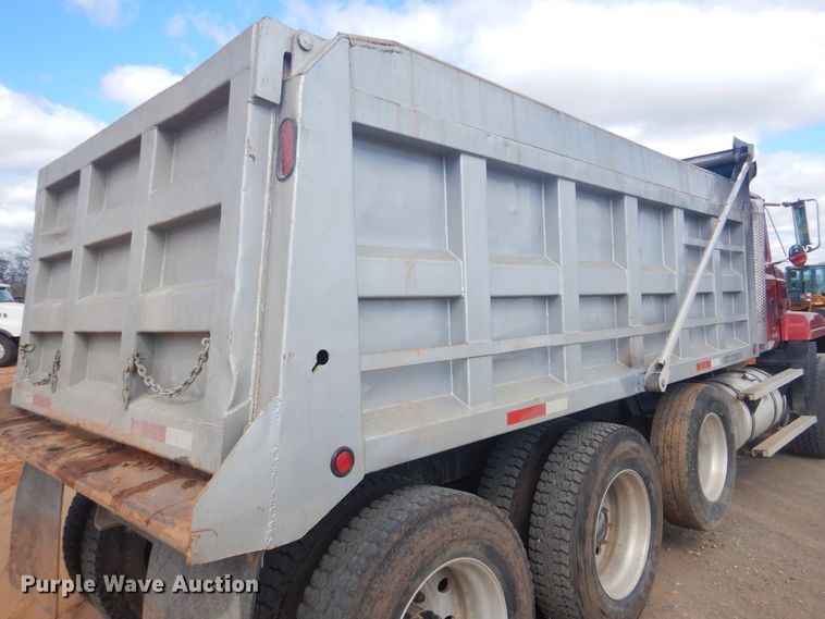 image for item DI2454 1998 Mack CL dump truck