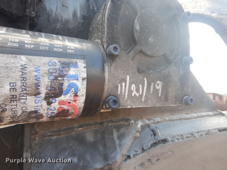 image for item DI2454 1998 Mack CL dump truck