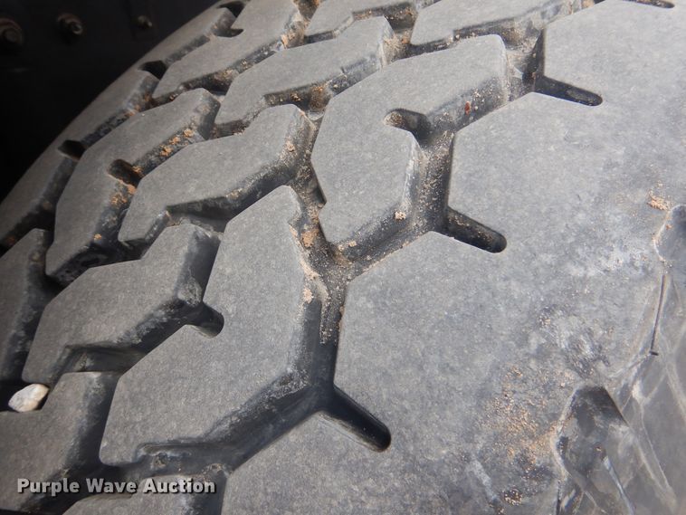 image for item DI2454 1998 Mack CL dump truck