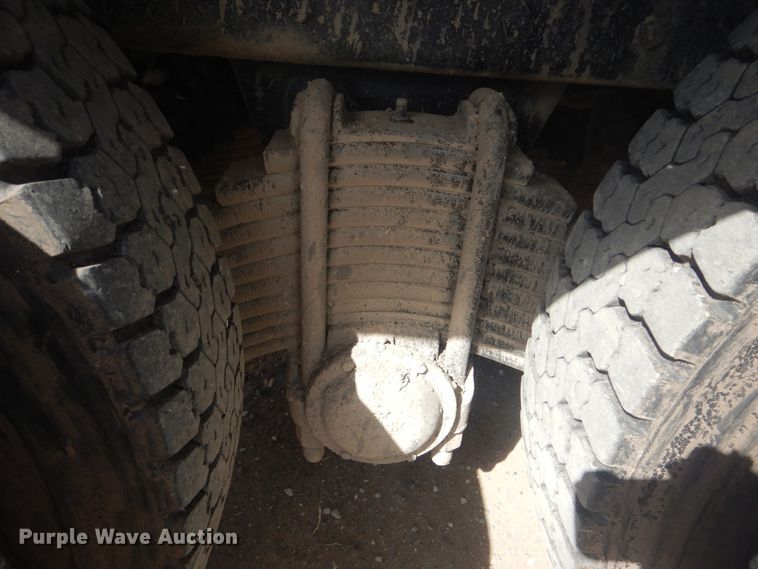 image for item DI2454 1998 Mack CL dump truck