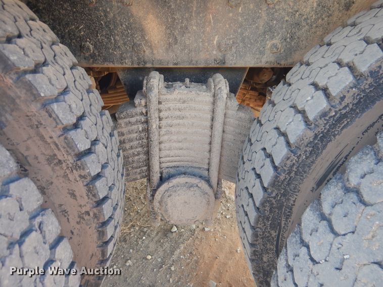 image for item DI2454 1998 Mack CL dump truck