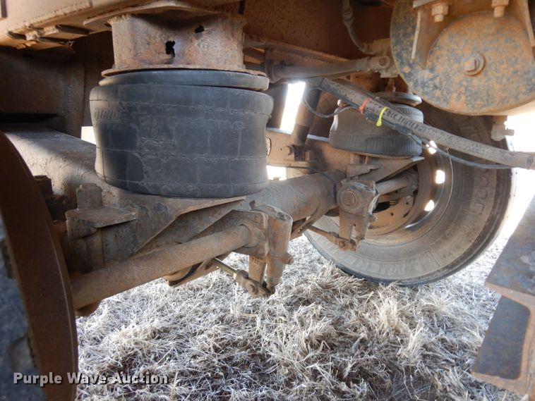 image for item ER9968 2001 Timpte double hopper bottom grain trailer