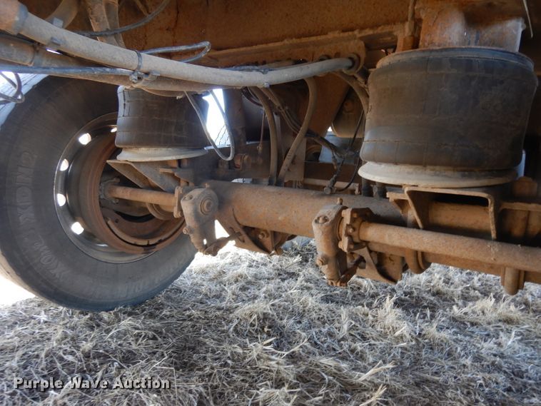 image for item ER9968 2001 Timpte double hopper bottom grain trailer