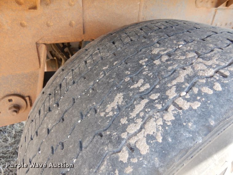 image for item ER9968 2001 Timpte double hopper bottom grain trailer