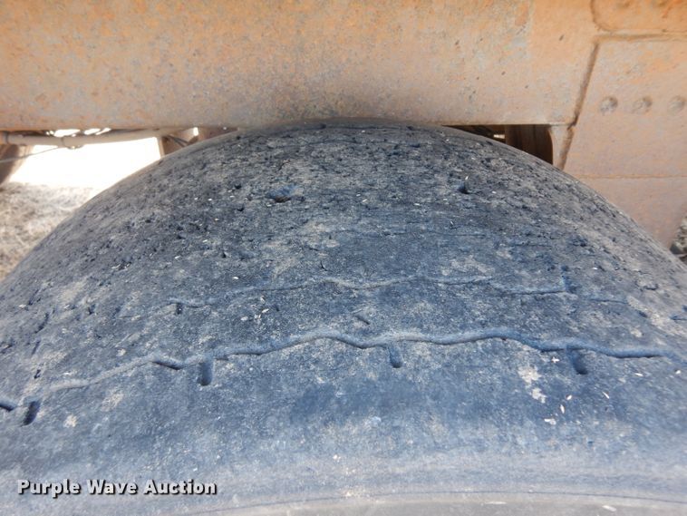 image for item ER9968 2001 Timpte double hopper bottom grain trailer