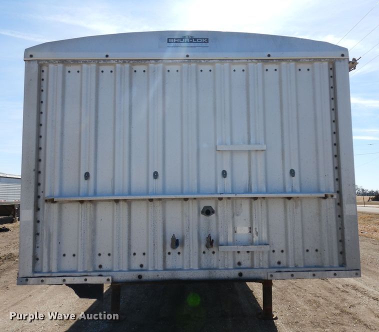 image for item ER9969 1979 Wilson double hopper bottom grain trailer