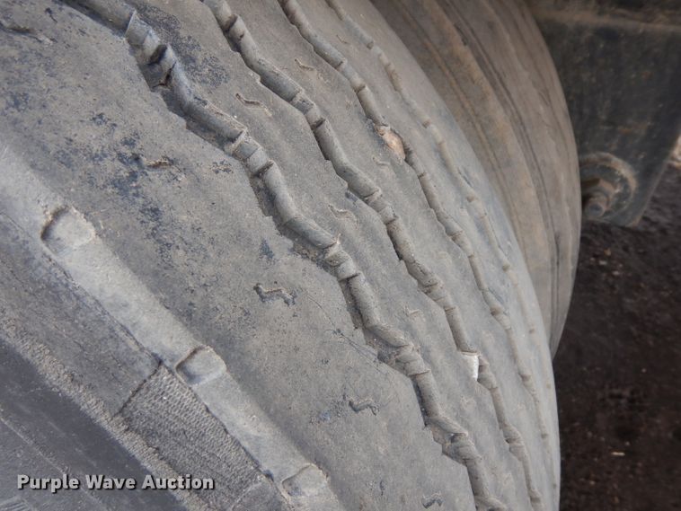 image for item ER9998 1996 Wabash refrigerated dry van trailer