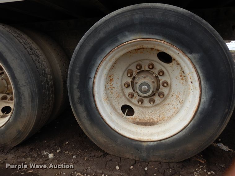 image for item ER9998 1996 Wabash refrigerated dry van trailer