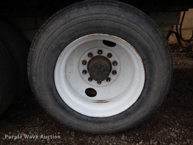 image for item ER9999 1990 Fruehauf FB9-1.5-F2-53LP dry van trailer