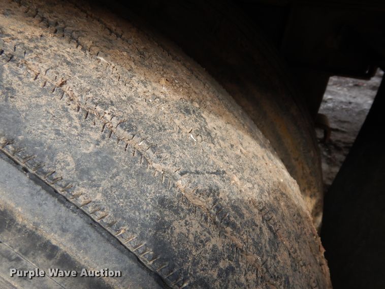 image for item ER9999 1990 Fruehauf FB9-1.5-F2-53LP dry van trailer