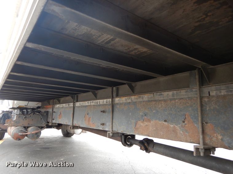 image for item GC9499 2004 International 4300 box truck