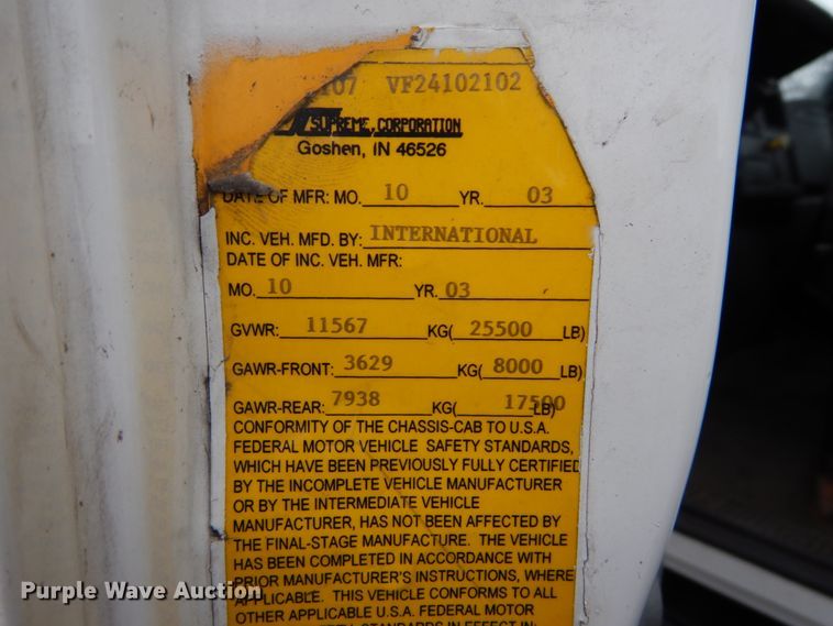 image for item GC9499 2004 International 4300 box truck