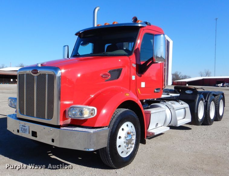 image for item GF9097 2015 Peterbilt 567 semi truck
