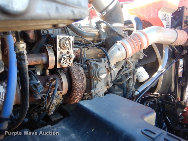 image for item GF9097 2015 Peterbilt 567 semi truck