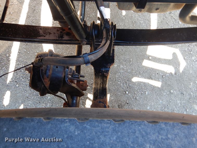 image for item GF9097 2015 Peterbilt 567 semi truck