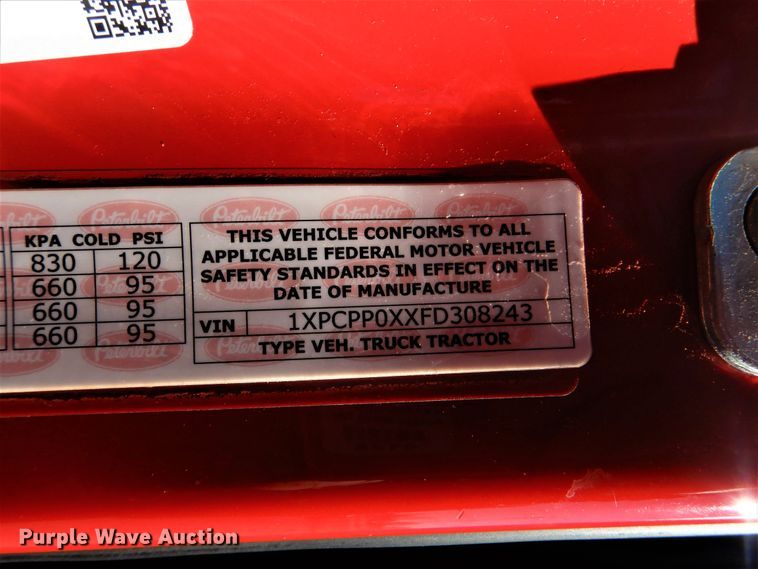 image for item GF9097 2015 Peterbilt 567 semi truck