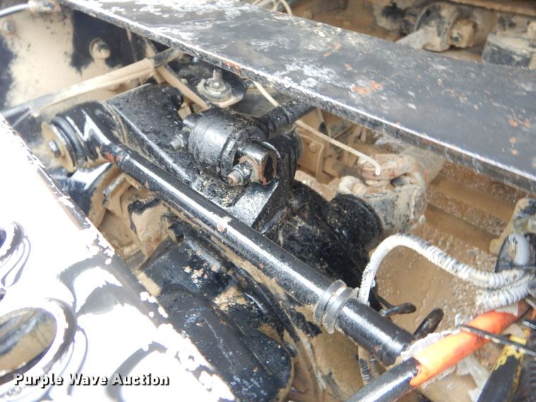 image for item GG9702 1999 Kenworth T800 semi truck