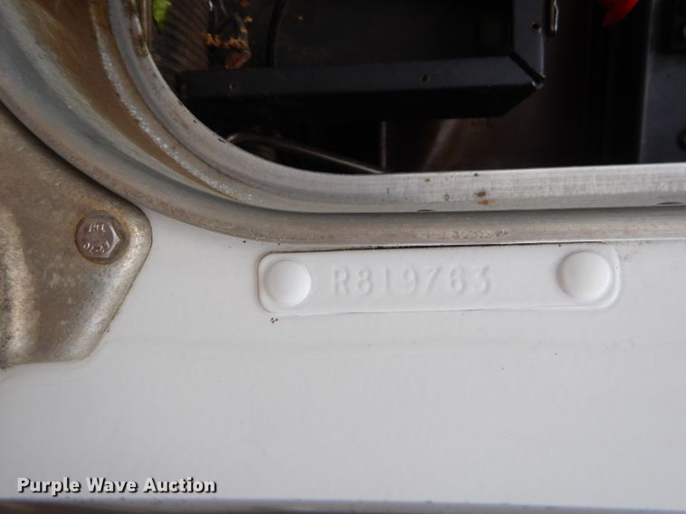 image for item GG9702 1999 Kenworth T800 semi truck