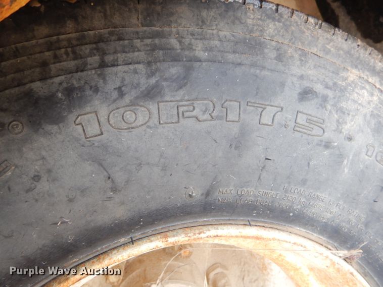 image for item GG9703 1998 Trail King TK70HT equipment trailer