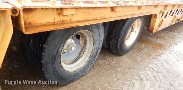 image for item GG9703 1998 Trail King TK70HT equipment trailer