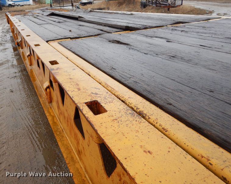 image for item GG9703 1998 Trail King TK70HT equipment trailer