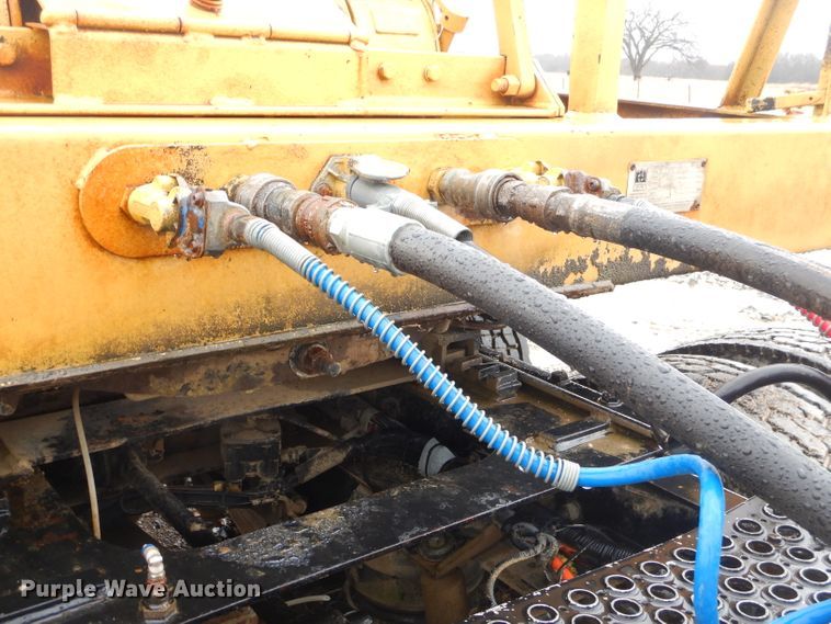 image for item GG9703 1998 Trail King TK70HT equipment trailer