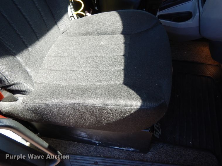 image for item GH9005 2017 Peterbilt 579 semi truck