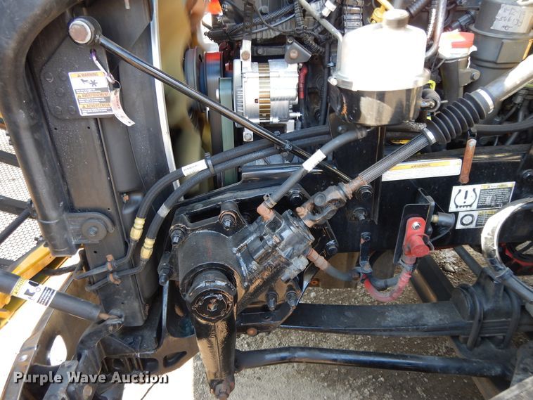 image for item GH9005 2017 Peterbilt 579 semi truck