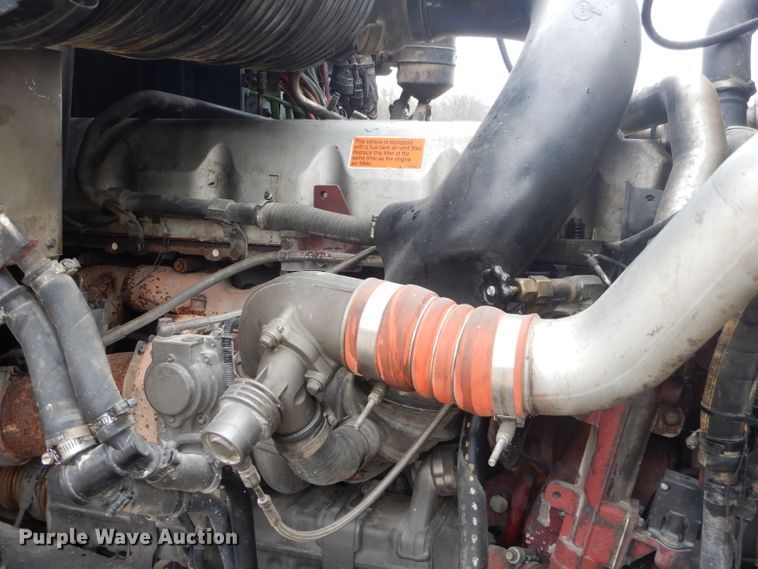 image for item GN9228 2008 Mack CHU semi truck