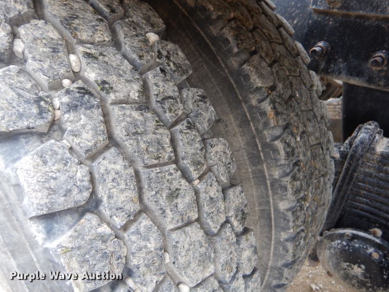 image for item GN9228 2008 Mack CHU semi truck