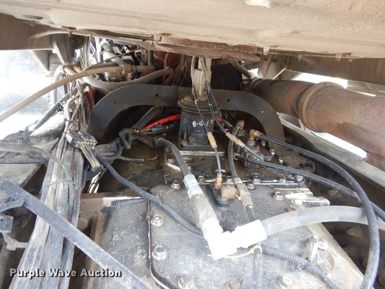 image for item GN9228 2008 Mack CHU semi truck