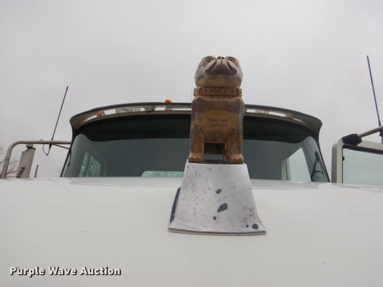 image for item GN9228 2008 Mack CHU semi truck