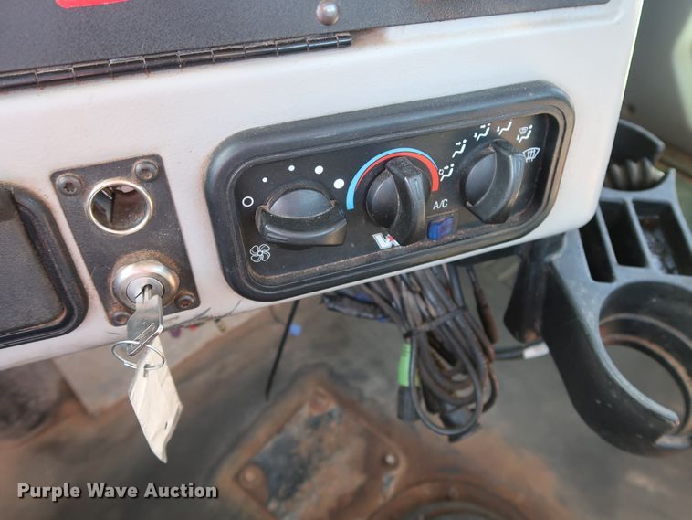 image for item GS9764 2013 Western Star 4900SB semi truck