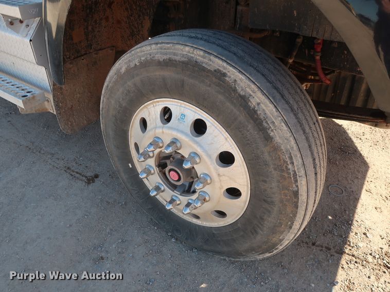 image for item GS9764 2013 Western Star 4900SB semi truck