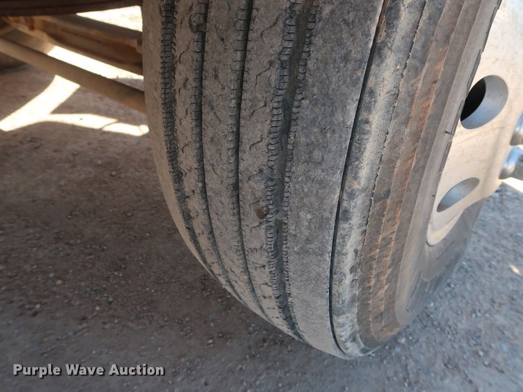 image for item GS9764 2013 Western Star 4900SB semi truck