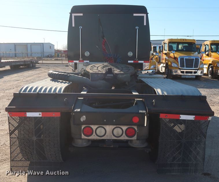 image for item GS9765 2013 Western Star 4900SB semi truck