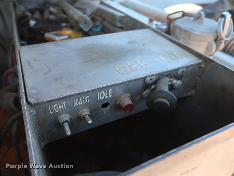 image for item GS9765 2013 Western Star 4900SB semi truck