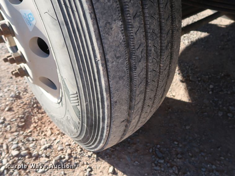 image for item GS9765 2013 Western Star 4900SB semi truck