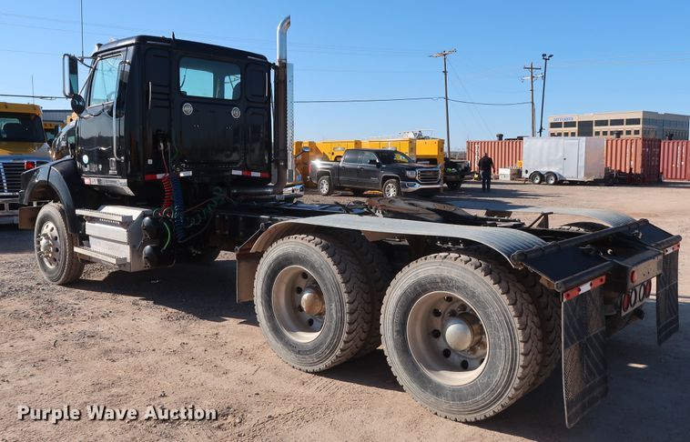 image for item GS9766 2013 Western Star 4900SB semi truck