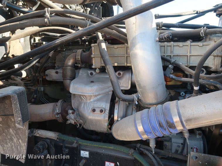 image for item GS9766 2013 Western Star 4900SB semi truck