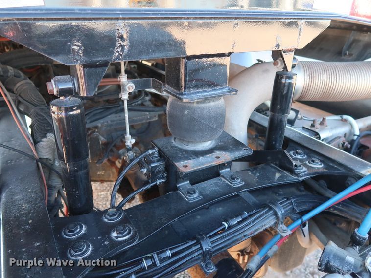 image for item GS9766 2013 Western Star 4900SB semi truck