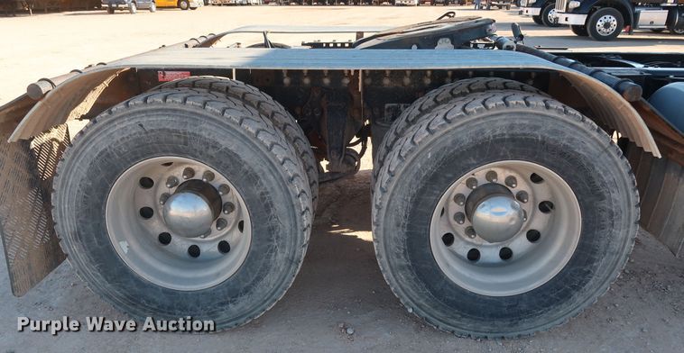 image for item GS9766 2013 Western Star 4900SB semi truck