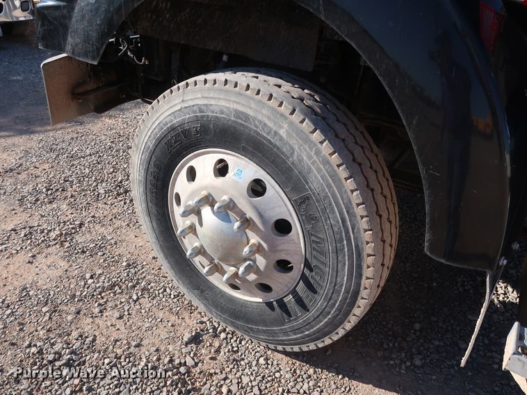 image for item GS9766 2013 Western Star 4900SB semi truck