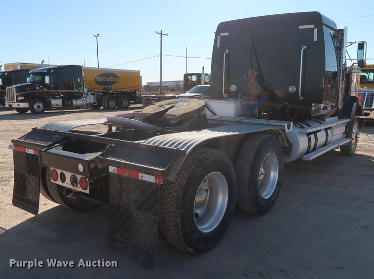 image for item GS9767 2013 Western Star 4900SB semi truck