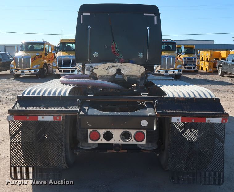 image for item GS9767 2013 Western Star 4900SB semi truck