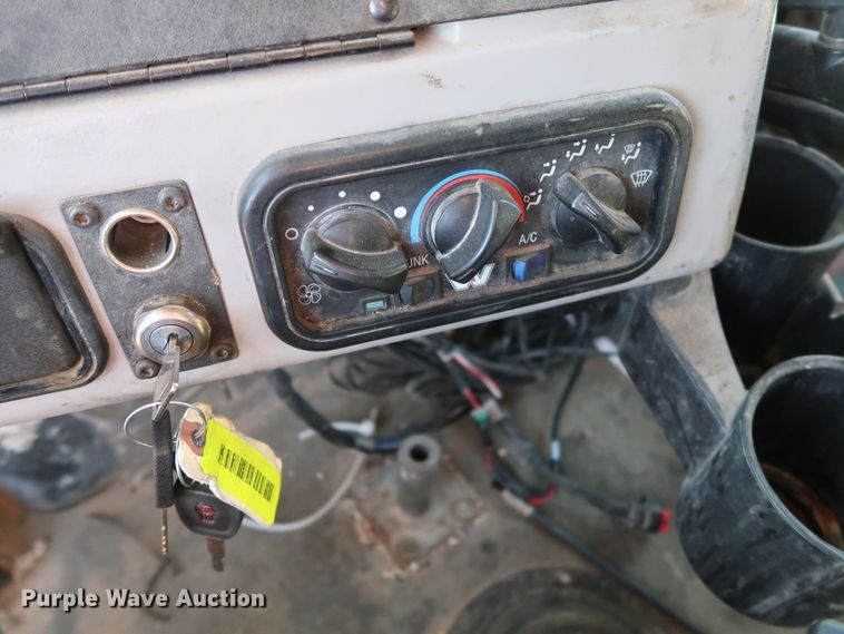 image for item GS9767 2013 Western Star 4900SB semi truck